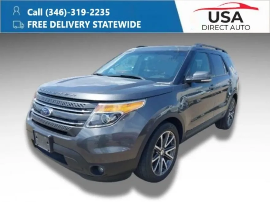 2015 Ford Explorer XLT photo 1
