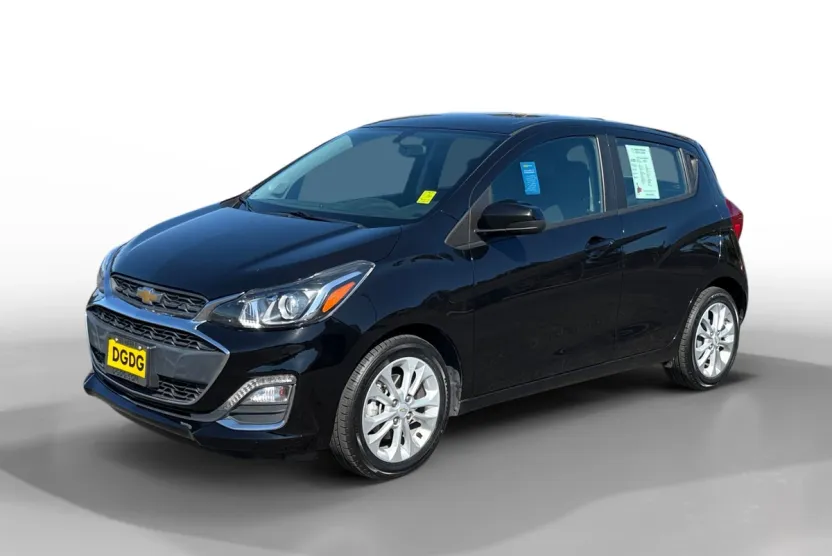 2022 Chevrolet Spark 1LT photo 1