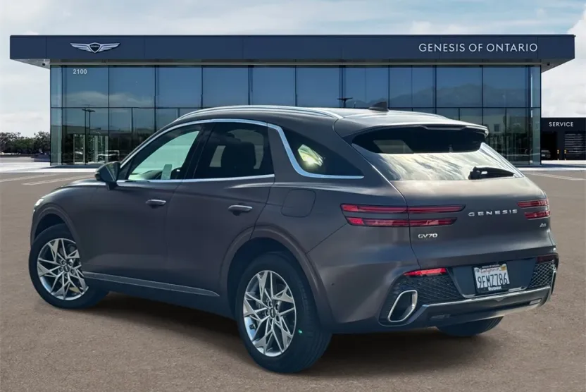 2023 Genesis GV70 2.5T photo 1