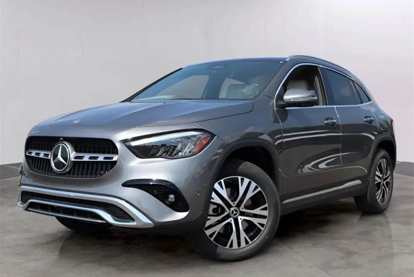2026 Mercedes Benz GLA 250 4MATIC photo 1