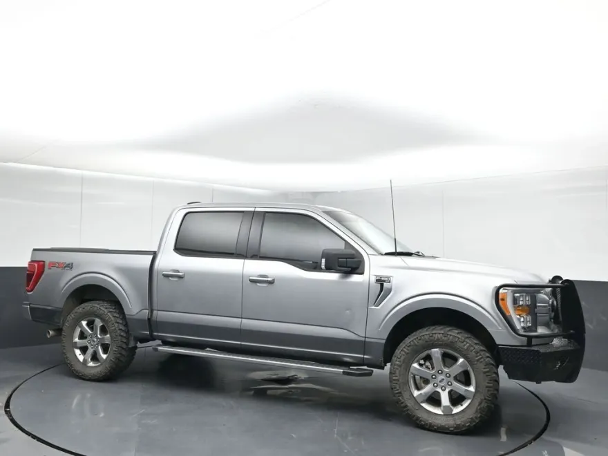 2021 Ford F-150 XLT photo 1