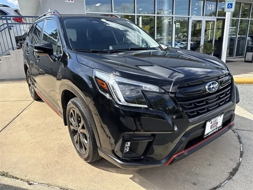 2022 Subaru Forester Sport photo 1