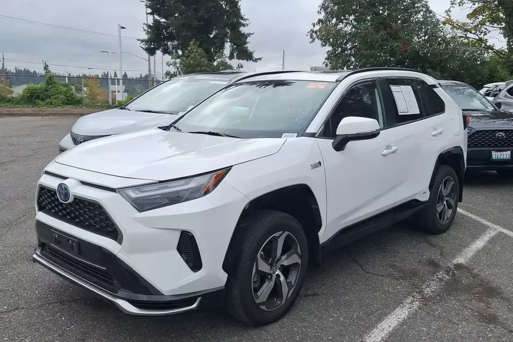 2024 Toyota RAV4 Prime SE photo 1
