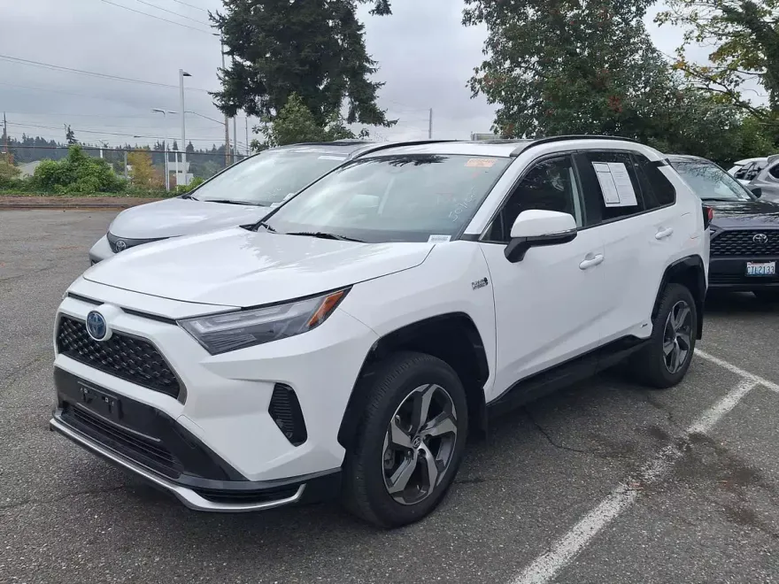 2024 Toyota RAV4 Prime SE photo 1
