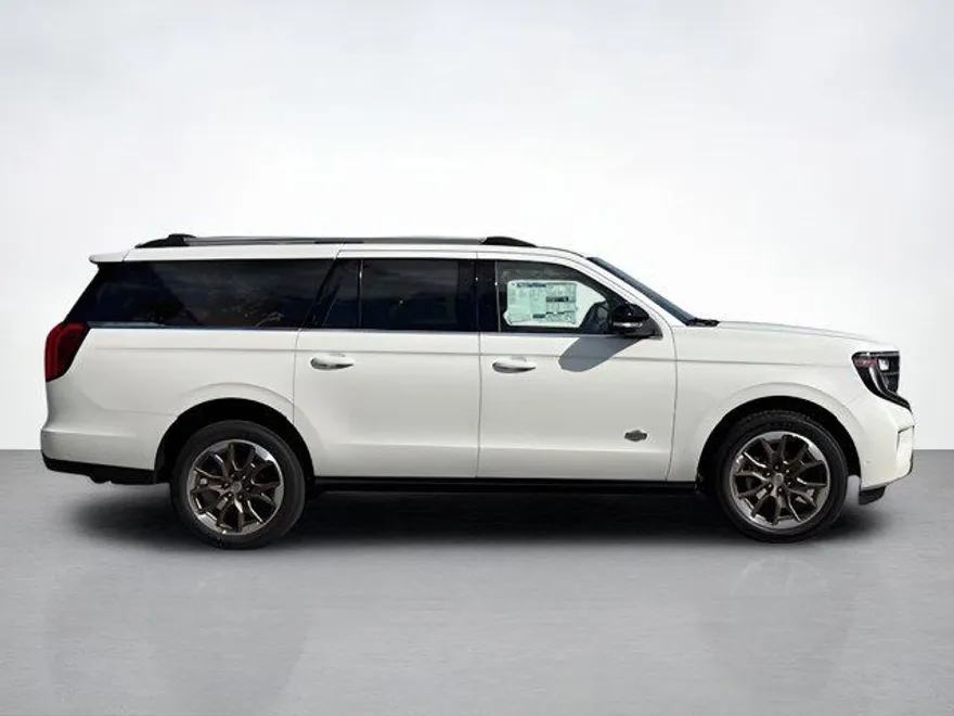 2025 Ford Expedition MAX King Ranch photo 1
