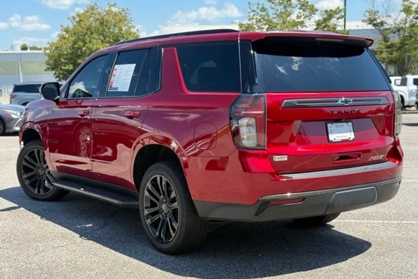 2021 Chevrolet Tahoe RST photo 1
