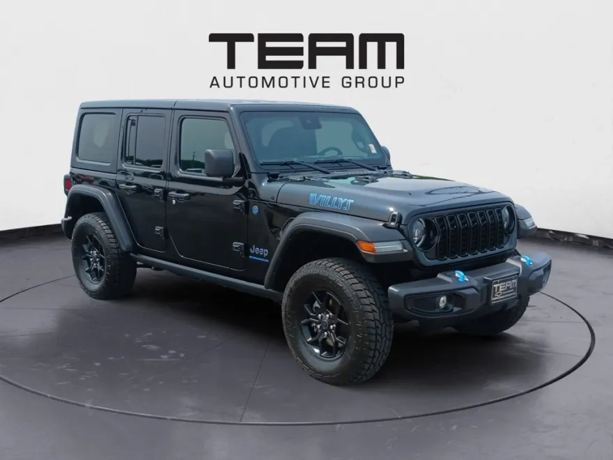 2024 Jeep Wrangler Willys 4xe photo 1