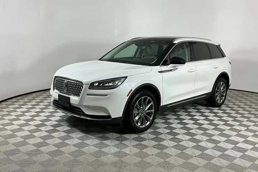 2022 Lincoln Corsair Standard photo 1