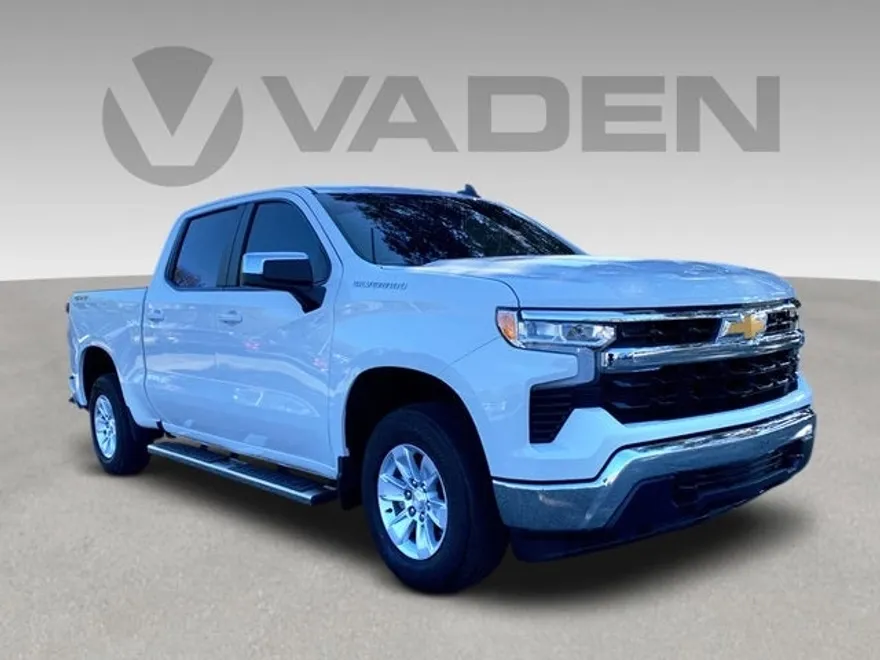 2024 Chevrolet Silverado 1500 LT photo 1