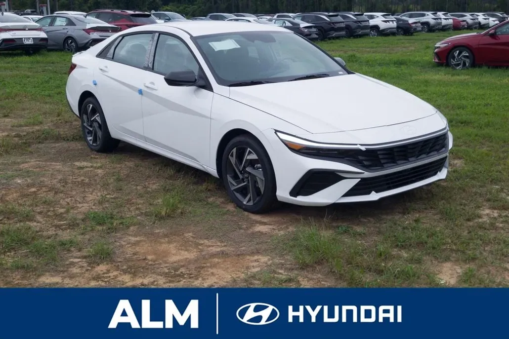 2025 Hyundai Elantra Hybrid SEL Sport photo 1