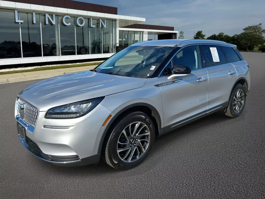 2020 Lincoln Corsair Standard photo 1