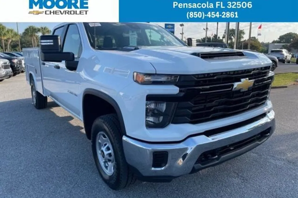 2024 Chevrolet Silverado 2500HD photo 1