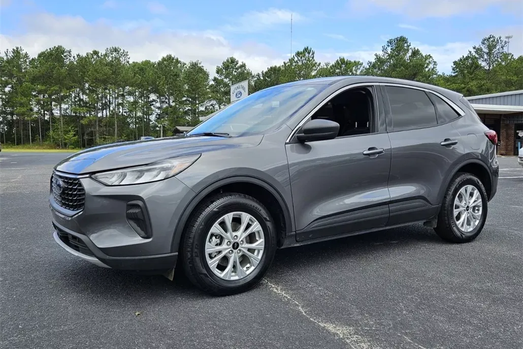2024 Ford Escape Active photo 1
