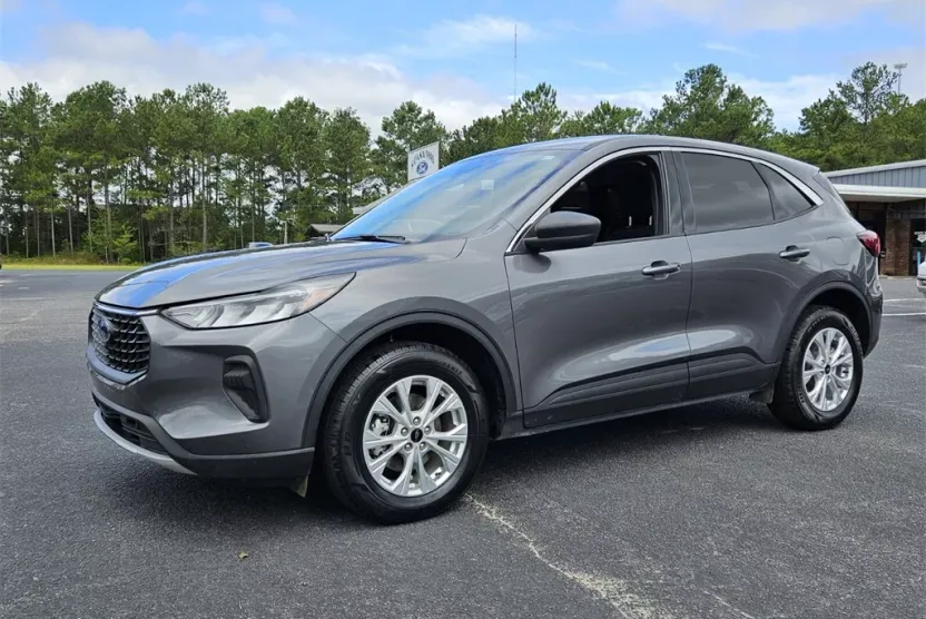 2024 Ford Escape Active photo 1