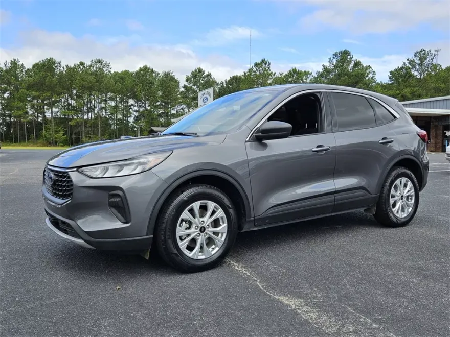 2024 Ford Escape Active photo 1