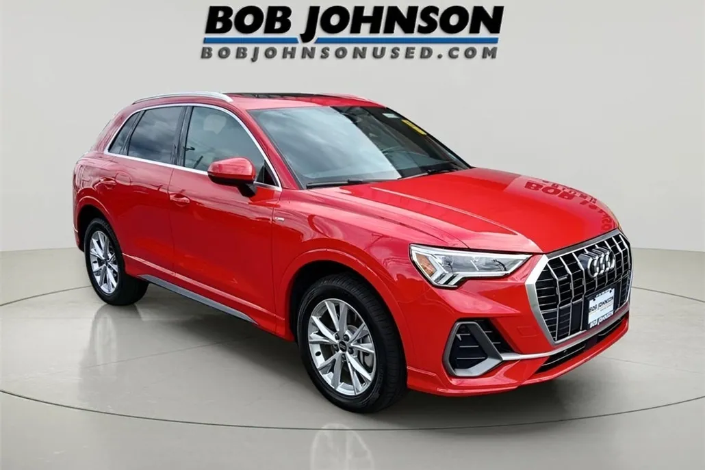 2022 Audi Q3 Premium Plus S line photo 1
