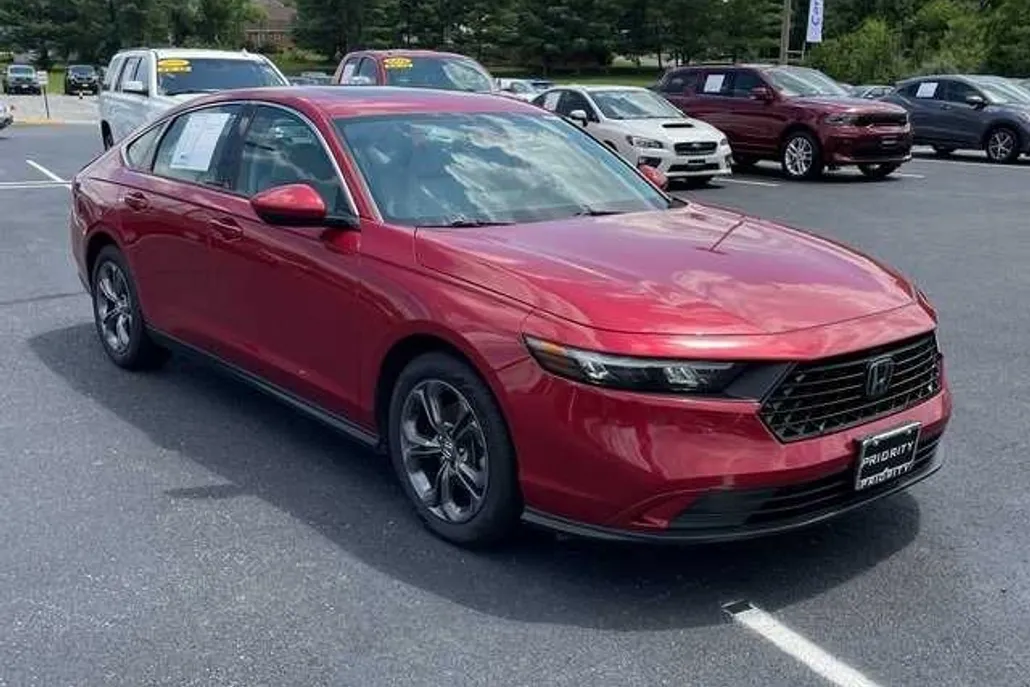 2023 Honda Accord EX photo 1