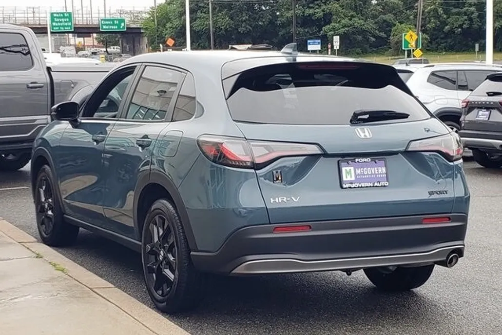 2023 Honda HR-V Sport photo 1