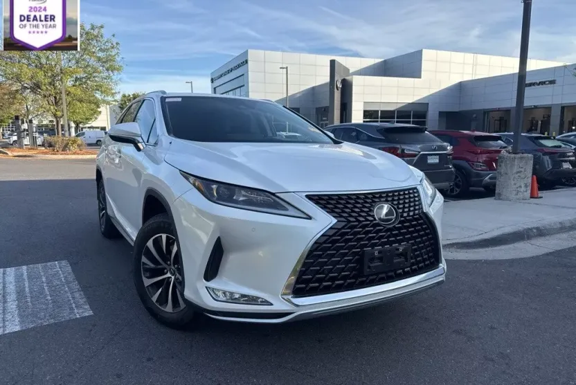 2022 Lexus RX 350L photo 1