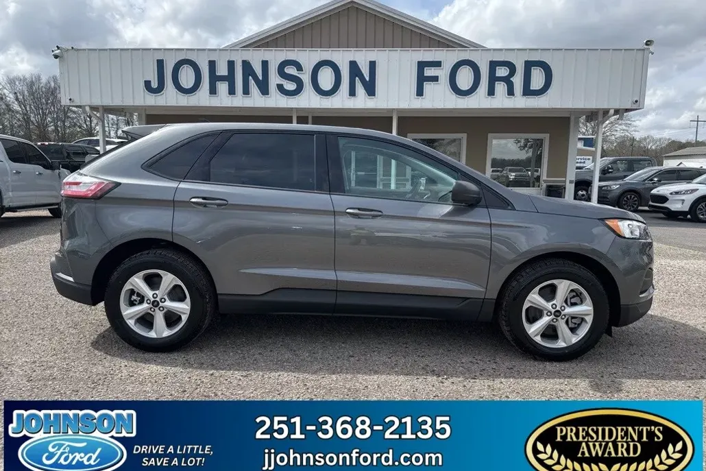 2024 Ford Edge SE photo 1