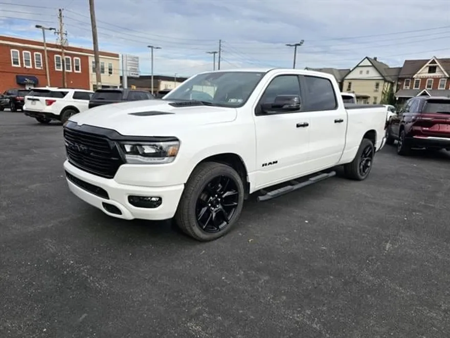 2023 Ram 1500 Laramie photo 1