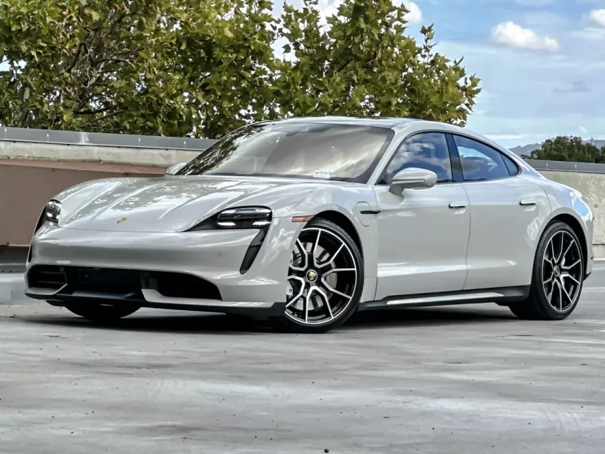 2024 Porsche Taycan Turbo photo 1