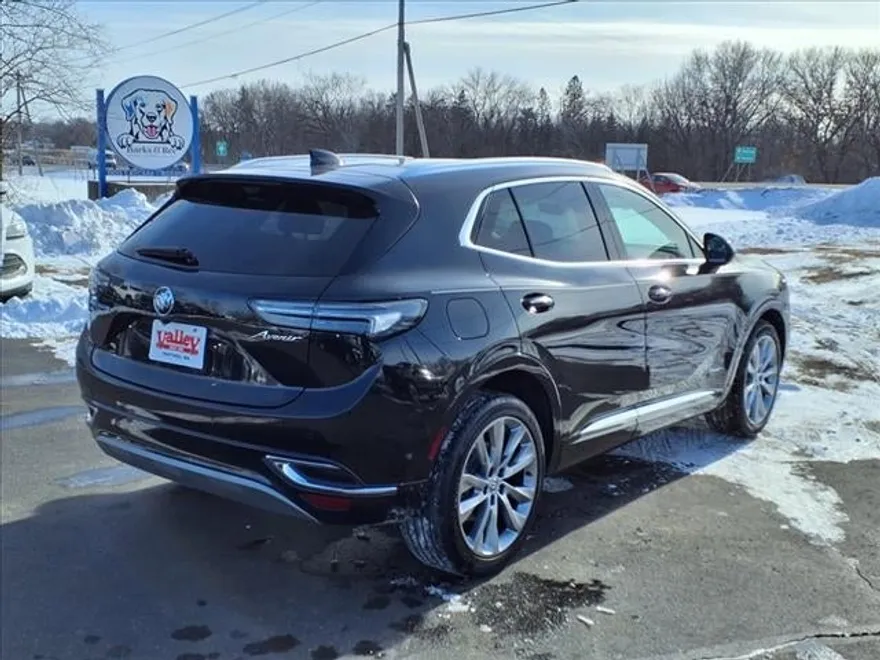 2023 Buick Envision Avenir photo 1