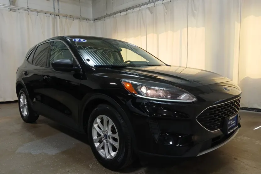 2022 Ford Escape SE photo 1