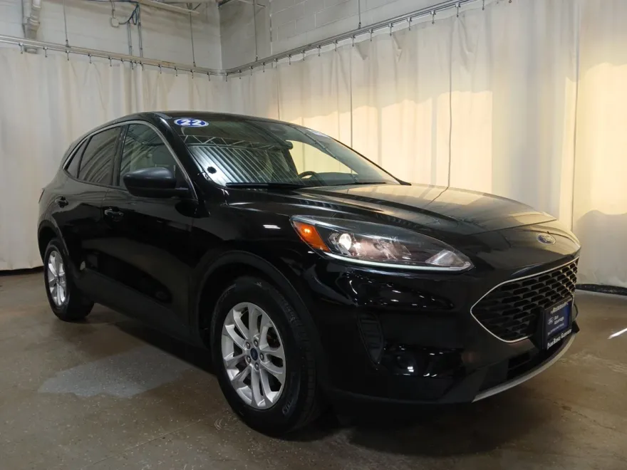 2022 Ford Escape SE photo 1