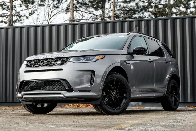 2025 Land Rover Discovery Sport S photo 1