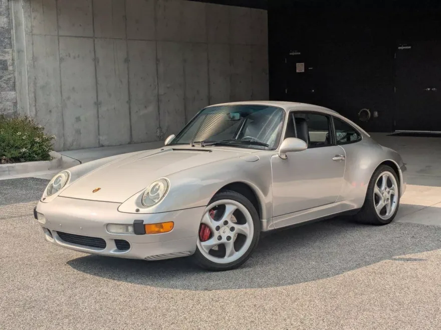 1998 Porsche 911 4 photo 1