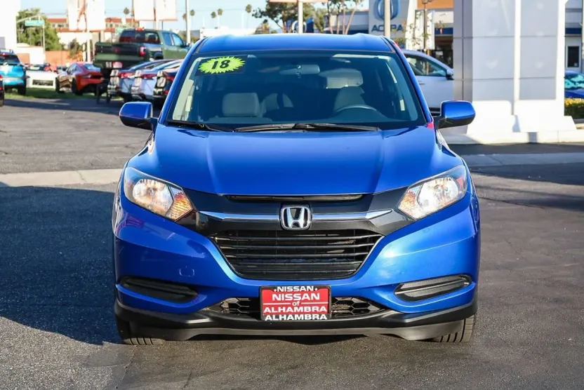2018 Honda HR-V LX photo 1