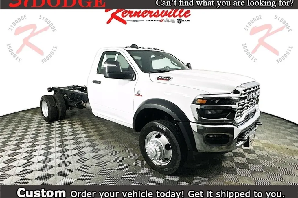 2025 Ram 5500 Tradesman photo 1
