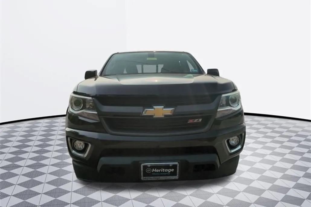2017 Chevrolet Colorado Z71 photo 1