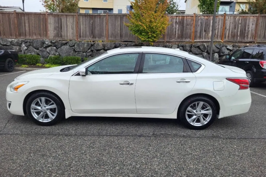 2015 Nissan Altima 2.5 SL photo 1