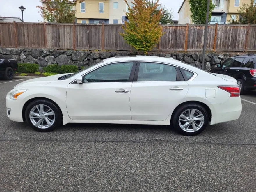 2015 Nissan Altima 2.5 SL photo 1