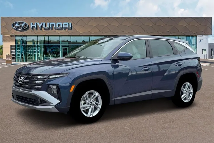 2026 Hyundai Tucson SE photo 1