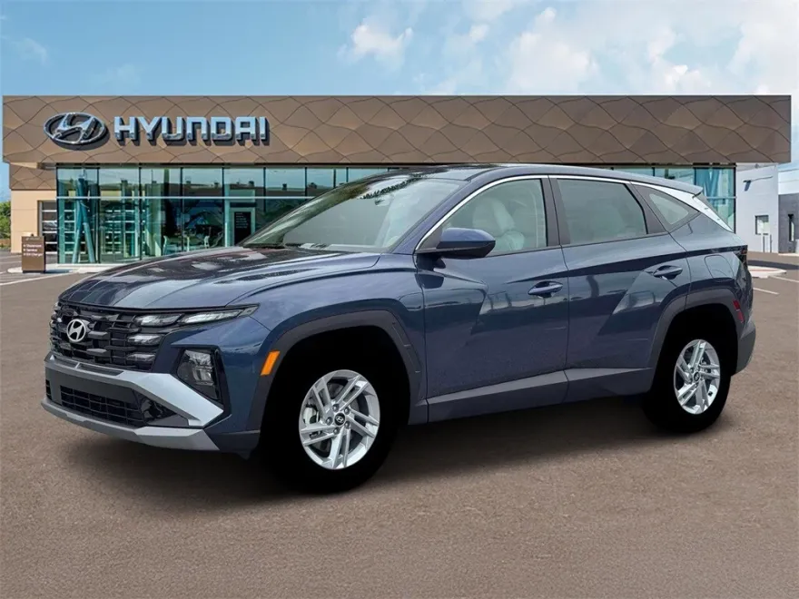 2026 Hyundai Tucson SE photo 1