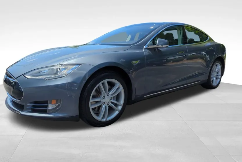 2014 Tesla Model S photo 1