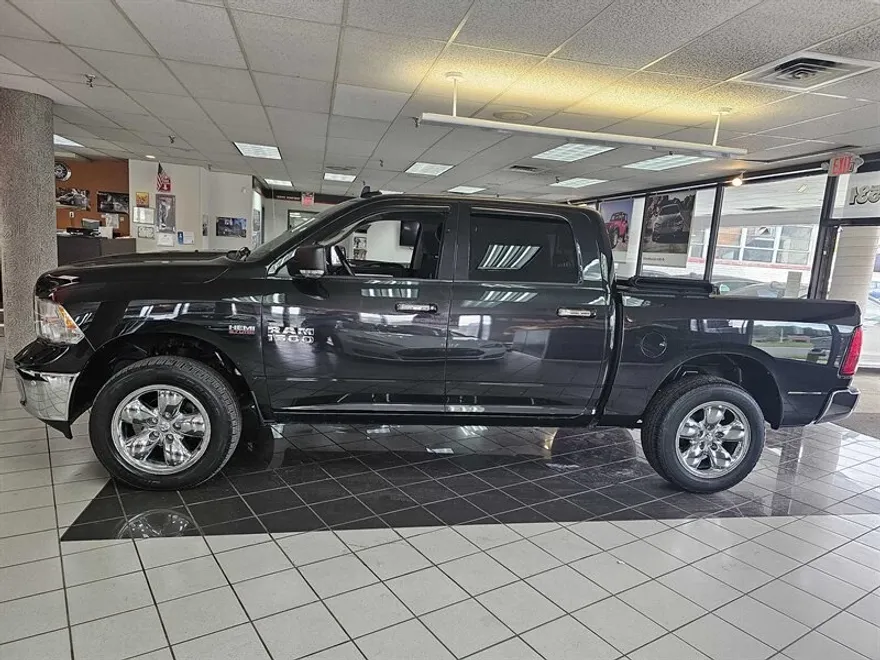 2017 Ram 1500 Big Horn photo 1