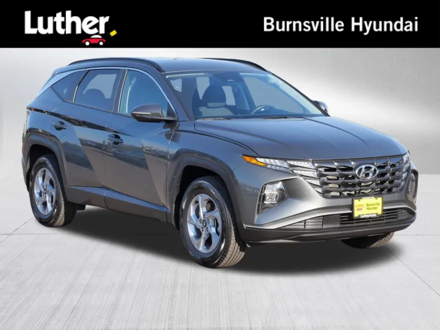 2022 Hyundai Tucson SEL photo 1