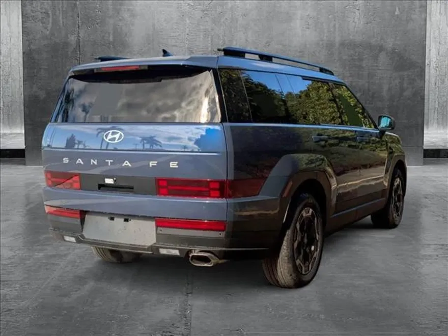 2025 Hyundai Santa Fe SEL photo 1
