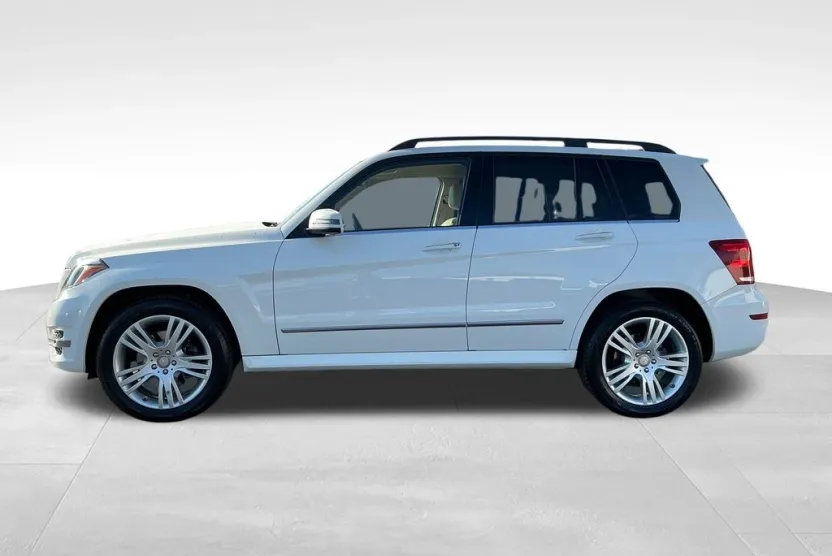 2015 Mercedes Benz GLK 250 4MATIC photo 1