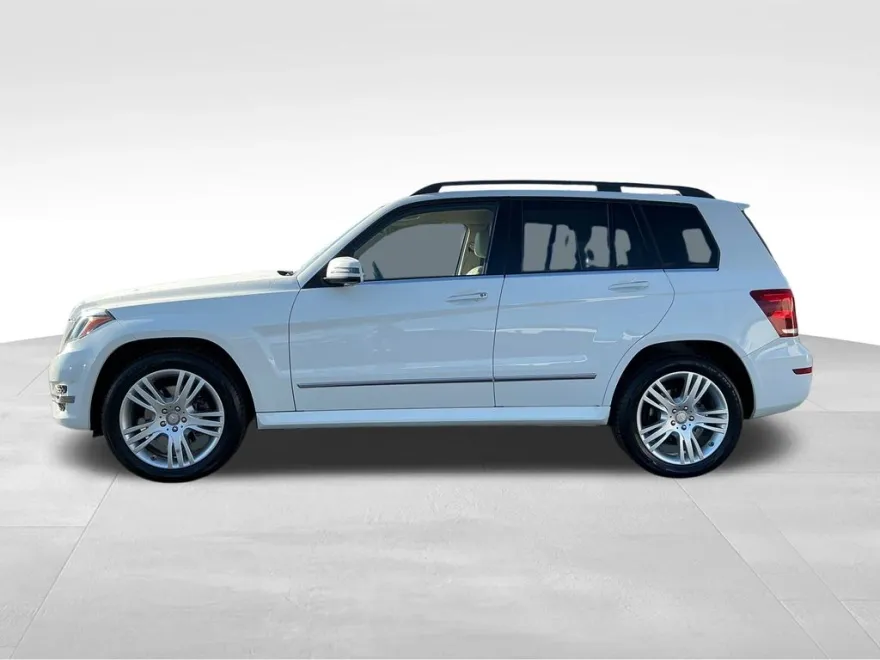 2015 Mercedes Benz GLK 250 4MATIC photo 1
