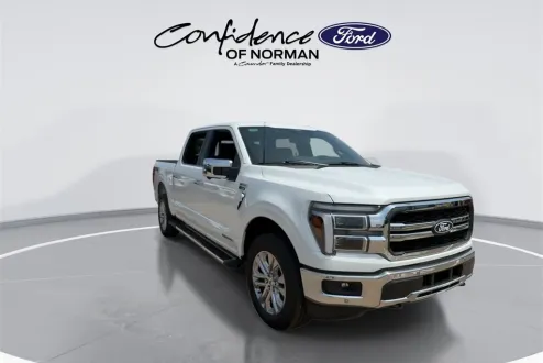 2025 Ford F-150 Lariat photo 2