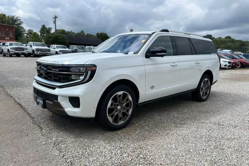 2025 Ford Expedition MAX King Ranch photo 1