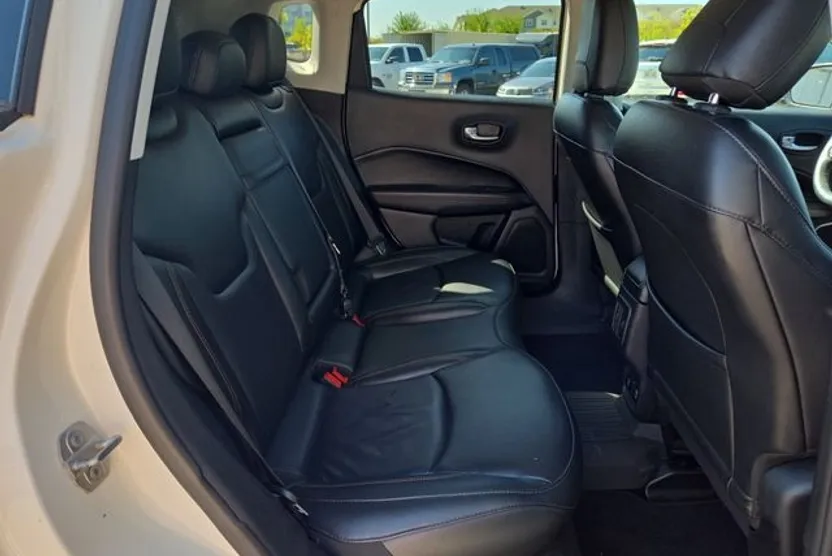 2019 Jeep Compass Limited photo 1