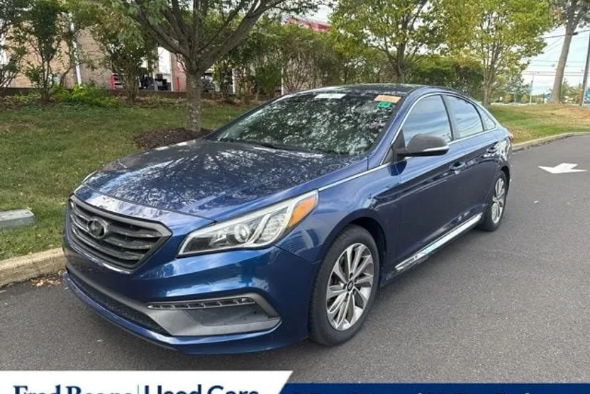 2017 Hyundai Sonata Sport photo 1
