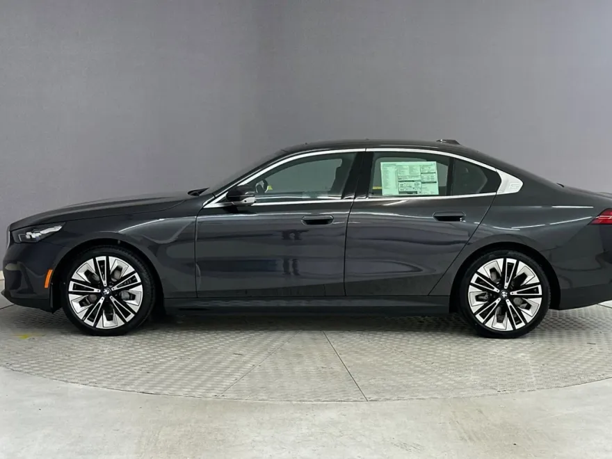 2026 Bmw i5 eDrive40 photo 1