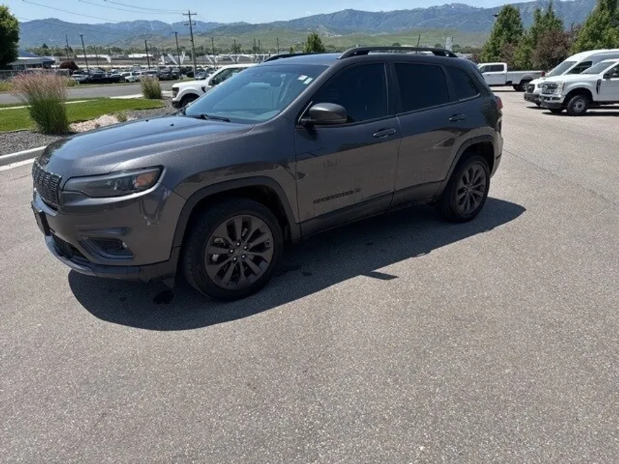 2021 Jeep Cherokee Latitude Lux photo 1